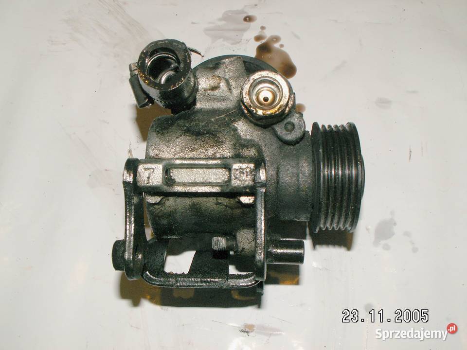 ford mondeo pompa wspomagania 18i18TDI 98r osobowe sprzedam