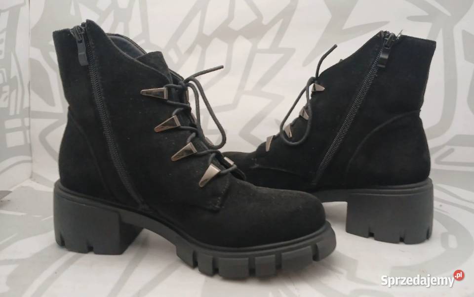 Buty botki zimowe 38 wkł 245 czarny