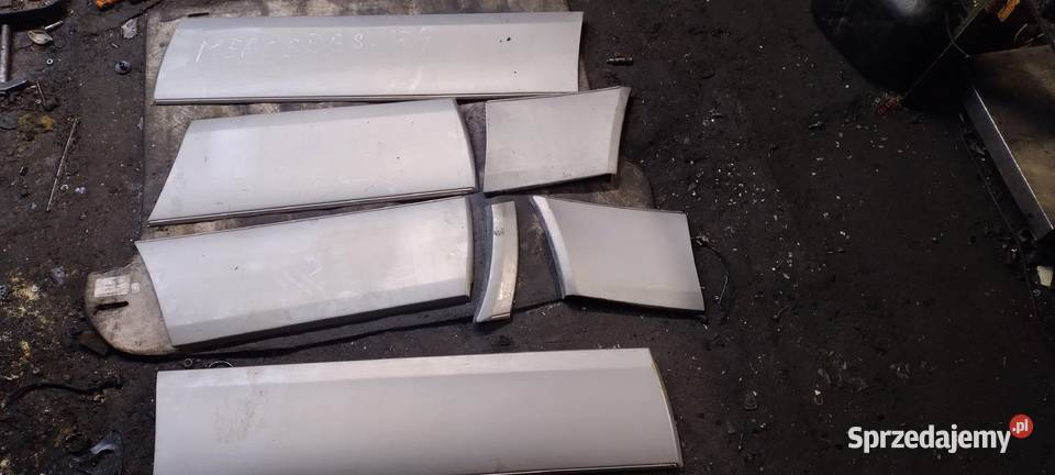 MERCEDES W124 listwa drzwi szeroka 7 sztuk Kielce