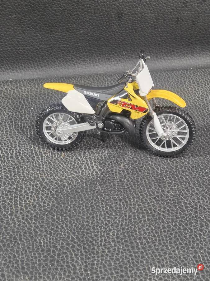 model motocykla crossowego Suzuki RMZ 250 w Poddębice