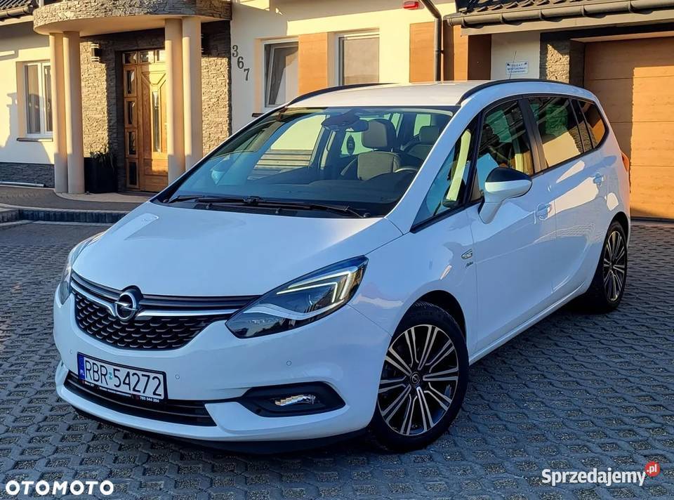 Opel Zafira Active bluetooth Blizne