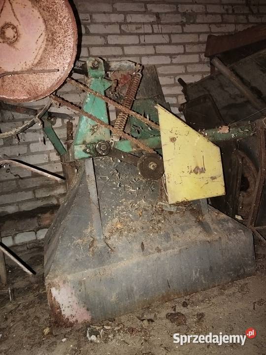 Sprzedam sadzarke do ziemniaków zaczepieną na nieuszkodzony