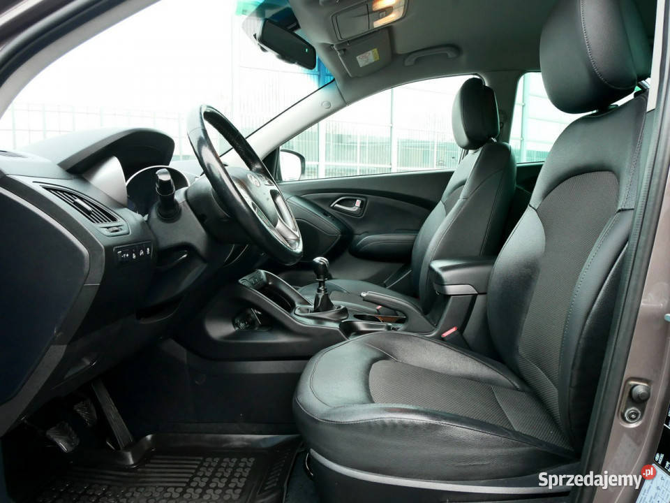 Hyundai ix35 FL 20 CRDi 184 4x4 4WD Style Hak światła do jazdy dziennej Goczałkowice-Zdrój