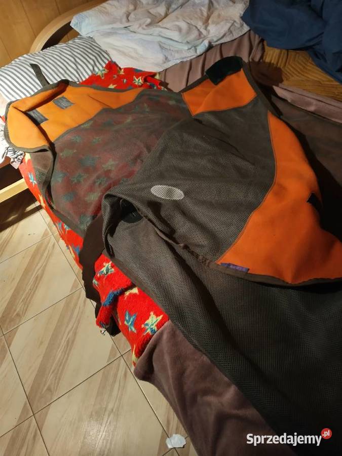 Derka siatkowa EVERLINE BY BUSSE Dla koni Zwierzęta Wrząca