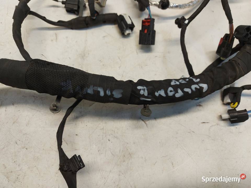 Transit Custom II wiązka instalacja na silnik