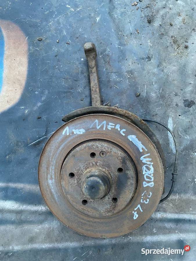 Zwrotnica lewa przednia Mercedes W208 23 2021401 Zwrotnice Ostrów Wielkopolski