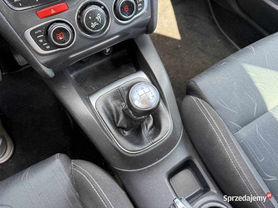 Citroen C4 16 BENZYNA Zarejestrowany Ważne ABS Citroën Konin sprzedam