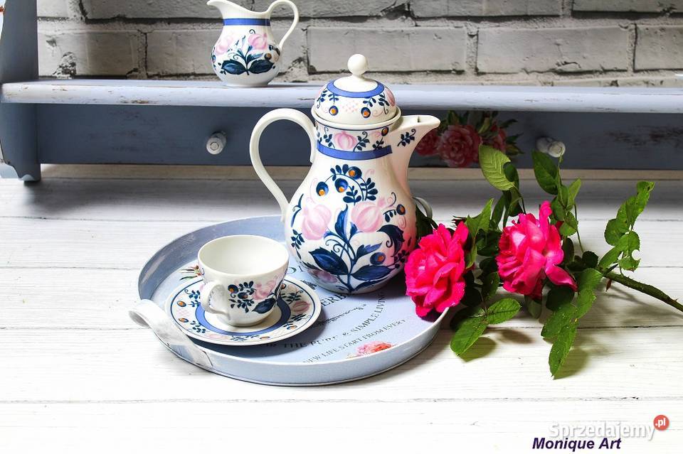 Sielska półka na talerze i kubki taca Jelcz-Laskowice