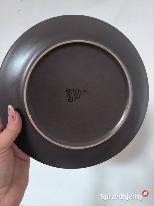 Zestaw 7 dużych matowych talerzy obiadowych IKEA Talerze i talerzyki