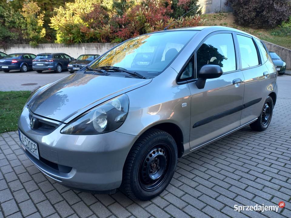 Honda Jazz 1.2 benz 102tys km niezawodny mod2005