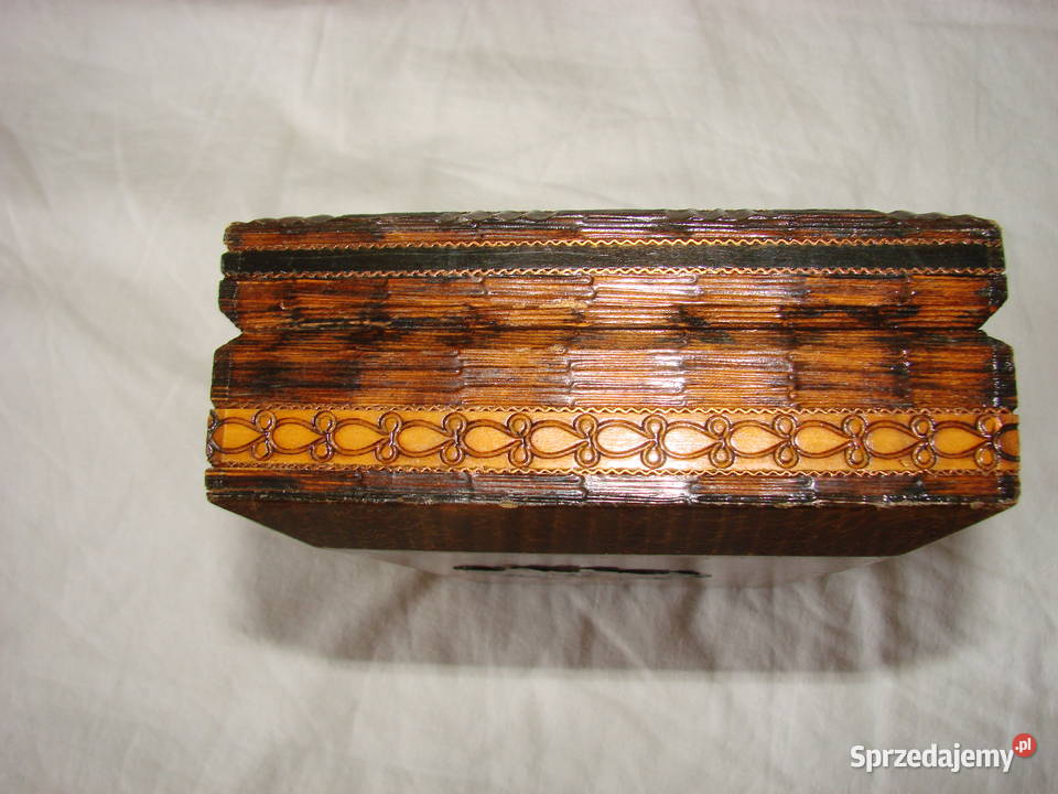 drewniane pudełko kaseta PRL pomorskie Pruszcz Gdański