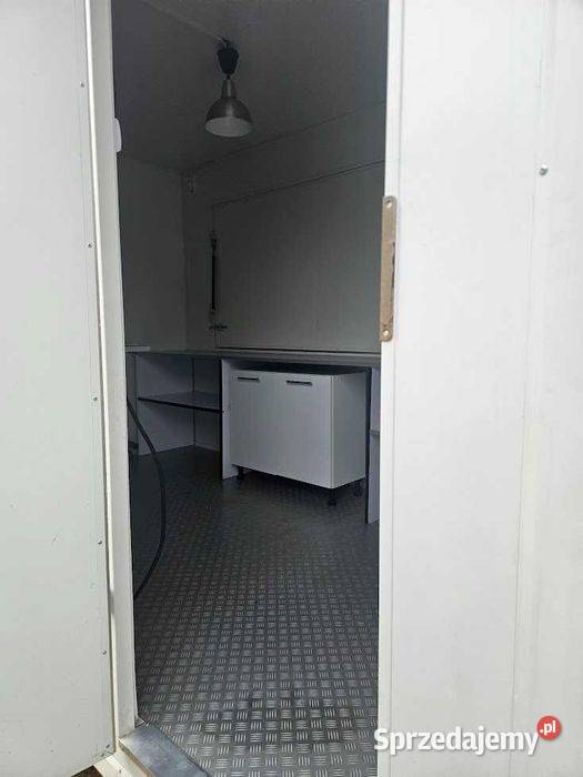 Przyczepa gastronomiczna 750 zlewy blat