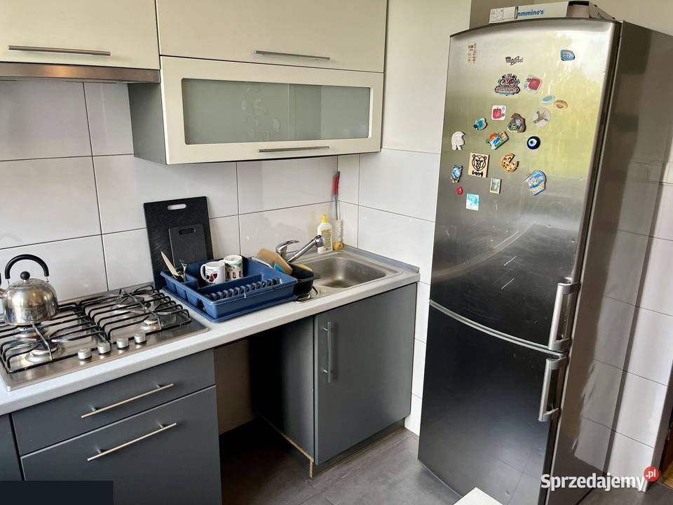 4 oddzielne pokoje osobna kuchnia balkon