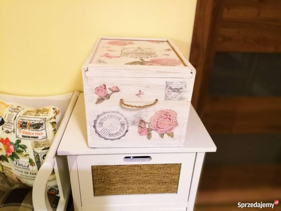 Skrzynka pudełko szkatułka w stylu vintage świętokrzyskie Krasów