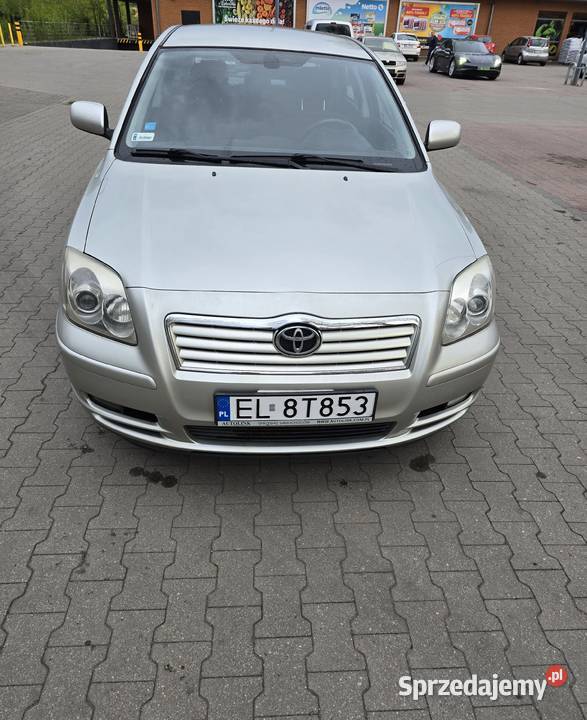 Toyota Avensis 20 benzyna 147 2004r T25 benzyna łódzkie