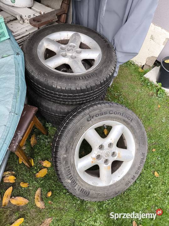 Koła 16 z oponami zimowymi Nissan Xtrail Samochodowe Bodzanów