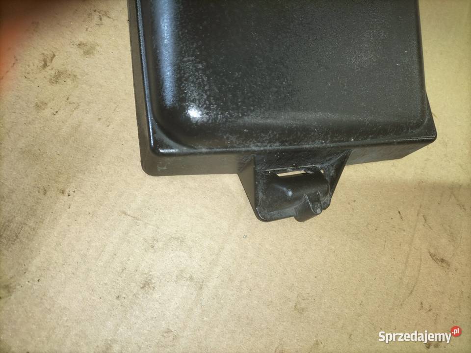 Obudowa mikrofiltra kabinowego BMW E65 E66 E67 osobowe Poręba