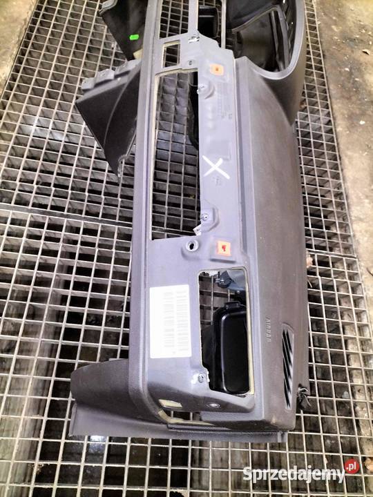 Deska rozdzielcza BMW E65 E66 Czarna WERSJA osobowe