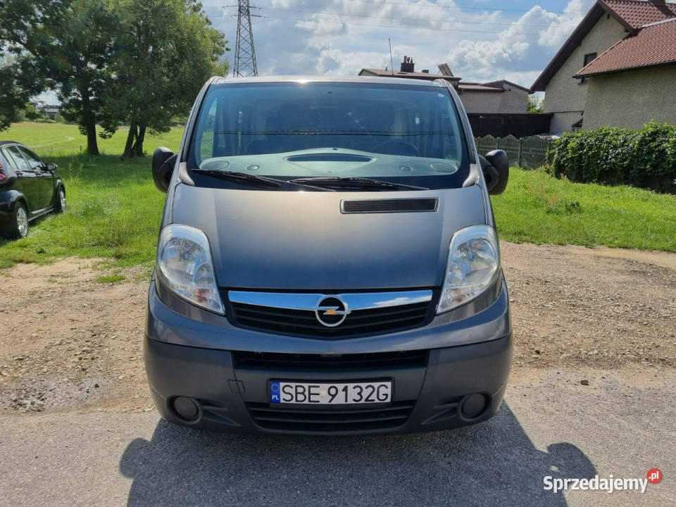 Opel Vivaro 20d 114 2x kpl kół Brygadówka elektryczne lusterka Wojkowice Kościelne