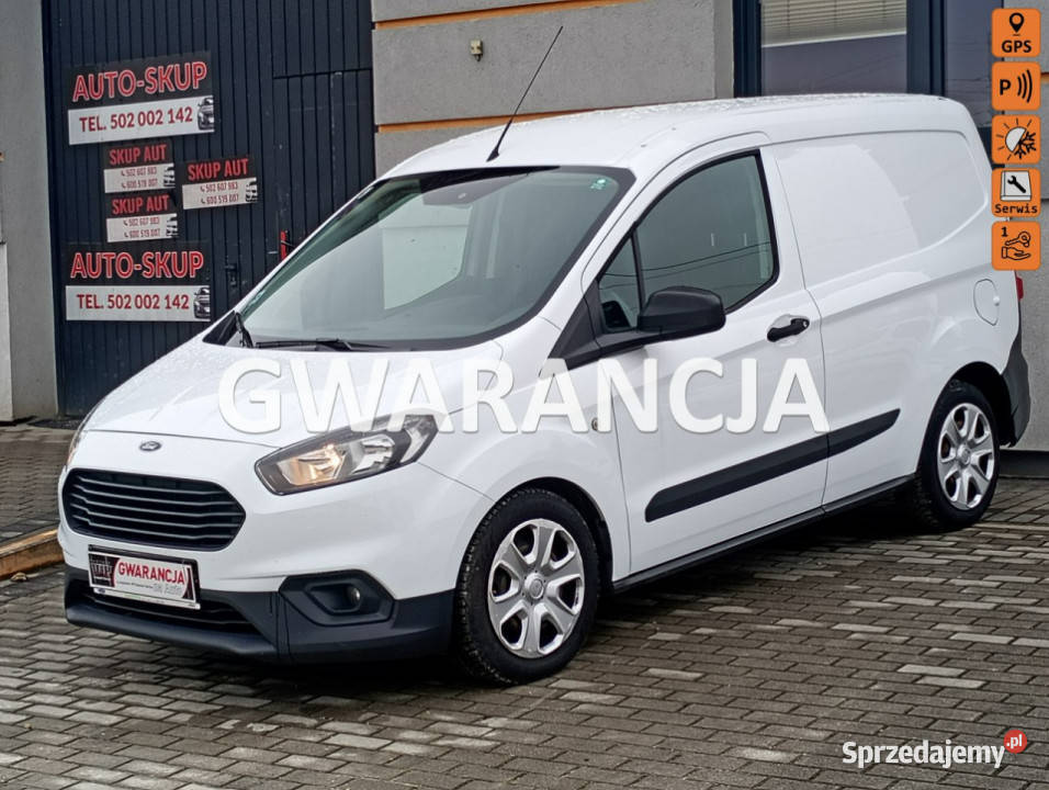 Ford Transit Courier nawigacja klimawersja trend