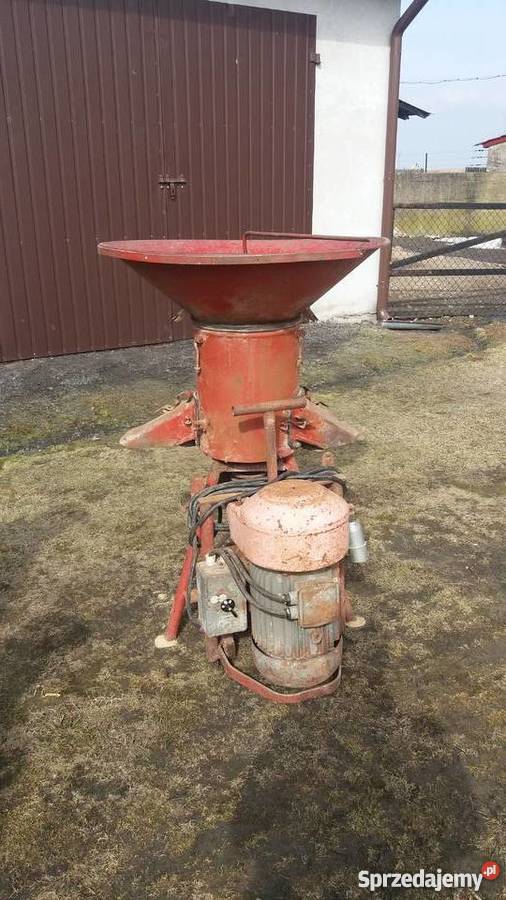 Śrutownik bijakowy Bąk z silnikiem 75 Kw sprzedam