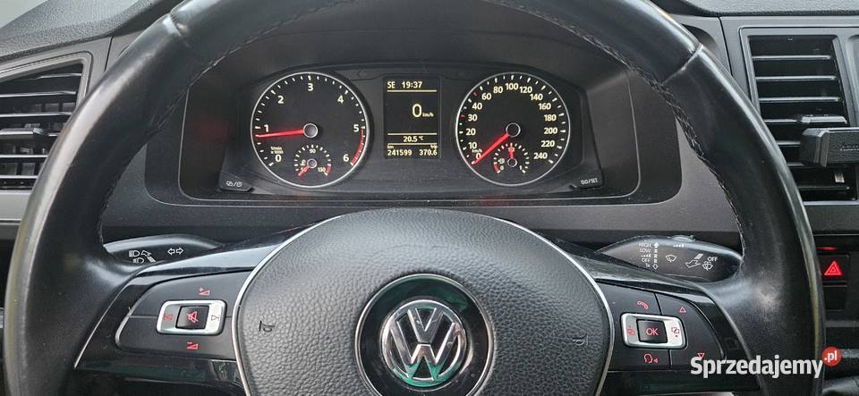 Volkswagen Transporter T6 Long69000pln hak Volkswagen śląskie Częstochowa