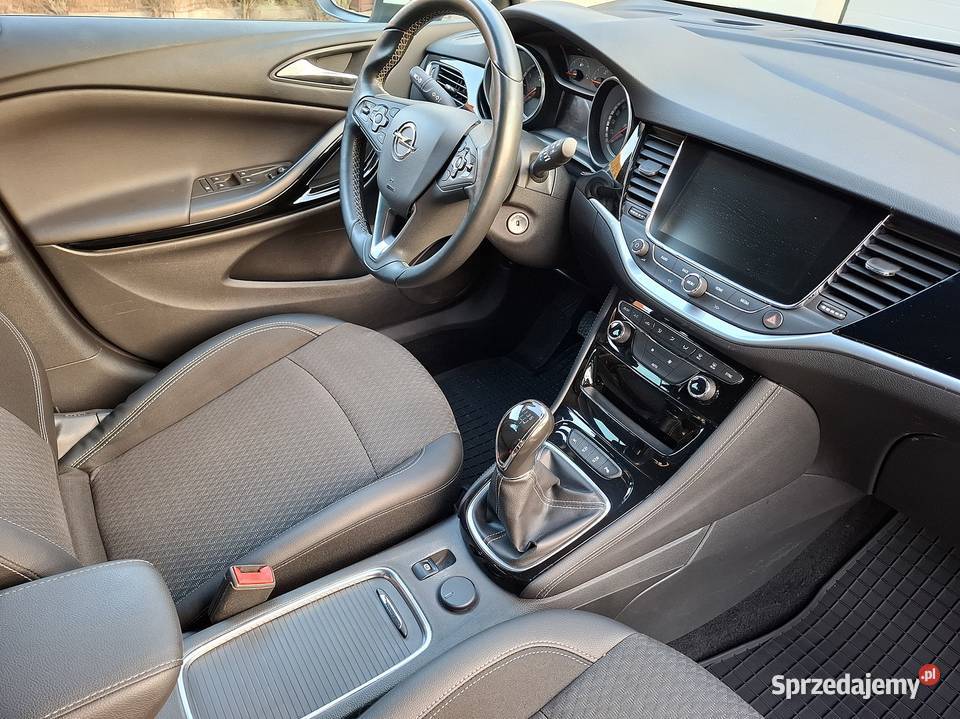 Opel Astra 2016 Skóra centralny zamek Morawica