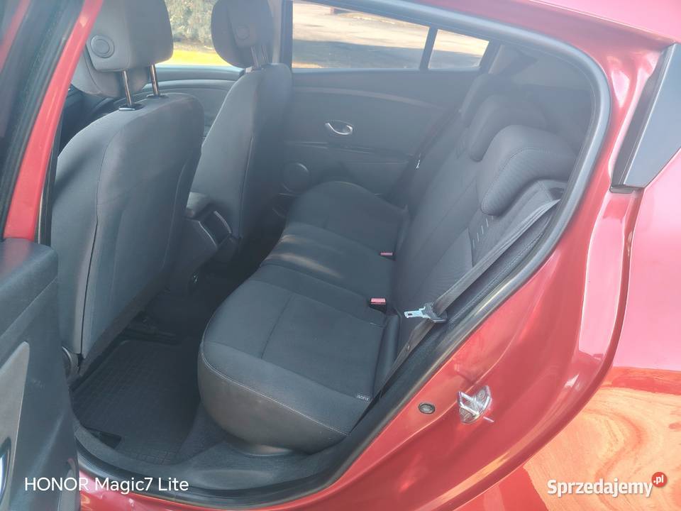 Megane 16 benzyna oryginalny lakier Łask