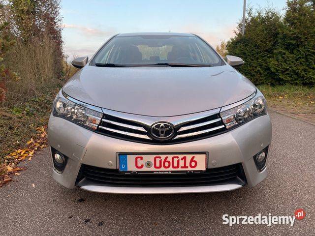 TOYOTA COROLLA 16 Benzyna ACTIV Rawicz sprzedam
