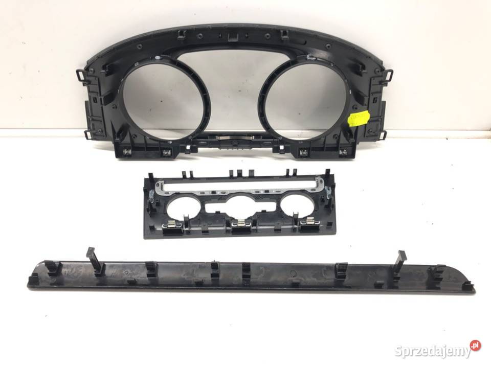 LISTWY DEKOR VW GOLF VII 5G1863100C Hatchback