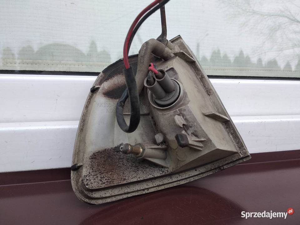 Kia Pride lampa pozycyjna lewa kierowcy oryginał Sieradz