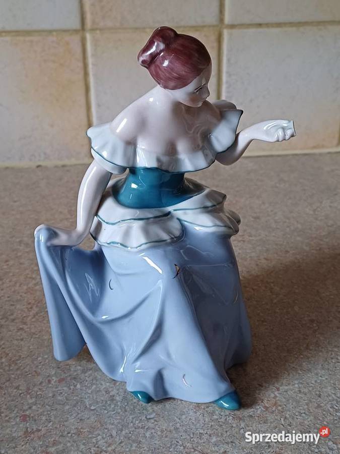 vintage porcelanowa figurka Porcelana i szkło Nowy Targ