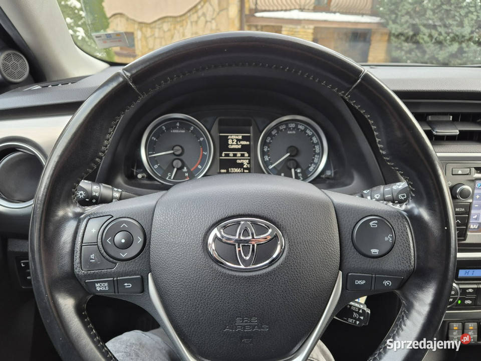 Toyota Auris 2013r 16B 133 Bogata Piękna Stan możliwa zamiana Radom sprzedam