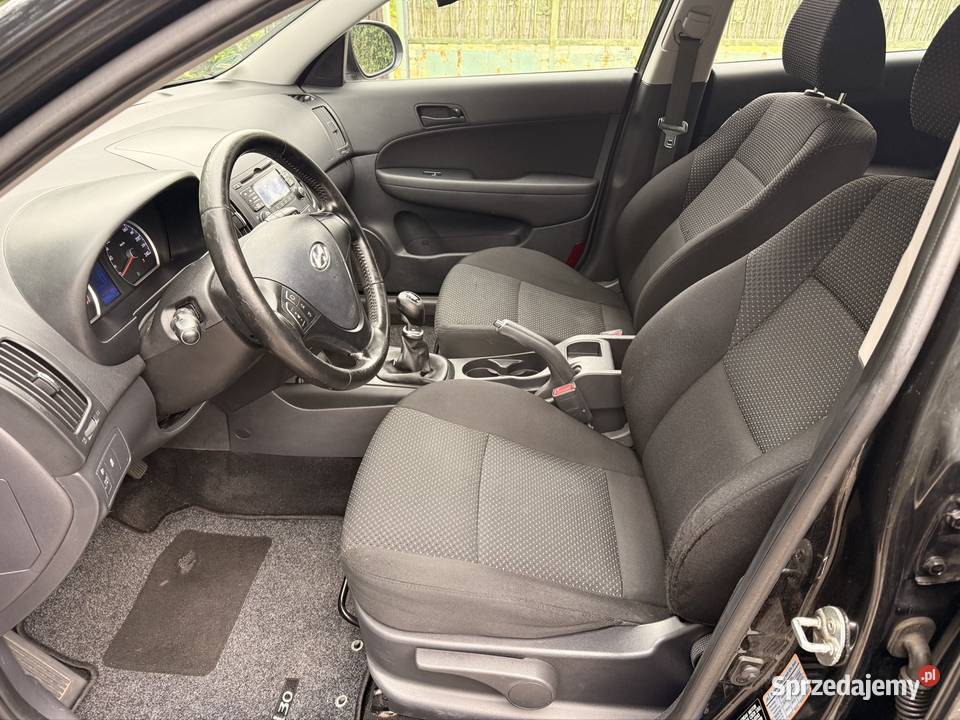 Hyundai i30 14 benzyna 2012 manualna Piaseczno