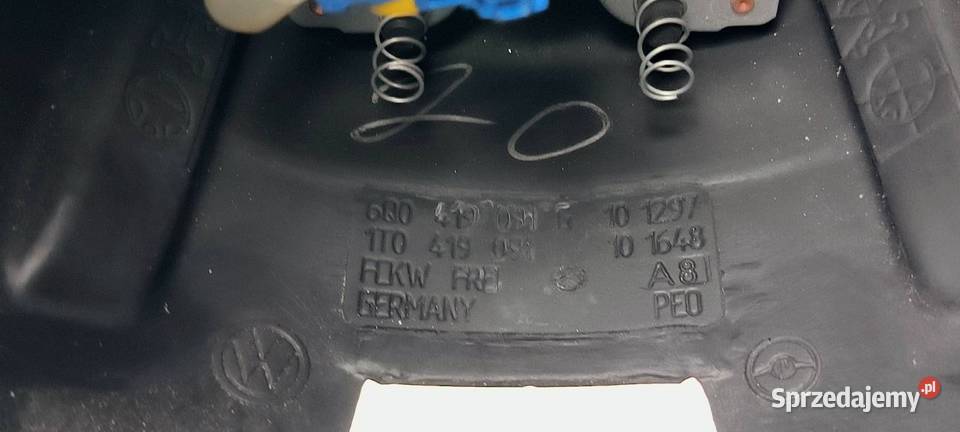 KIEROWNICA VOLKSWAGEN TOURAN 1T0419091C Lipno