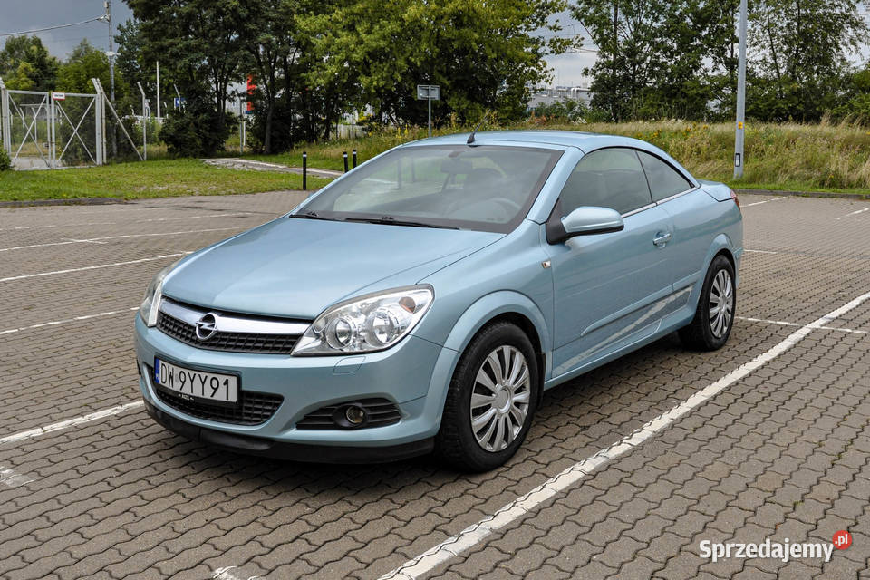 Opel Astra 16 2009r Lift Cabrio Bezwypadkowy Wrocław