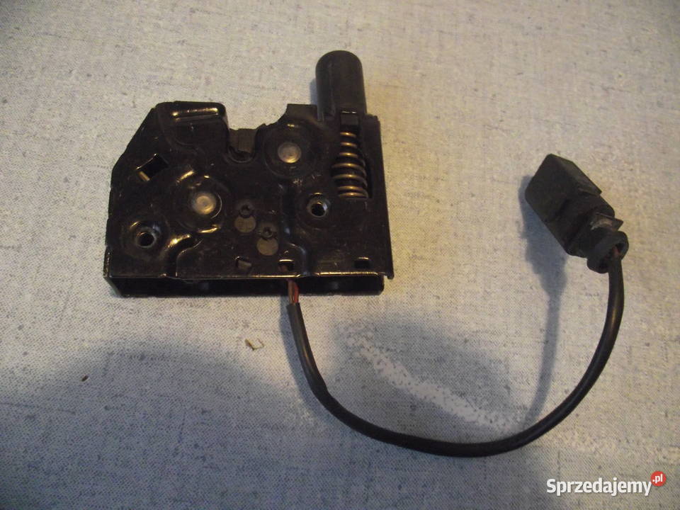 Zamek maski Audi A6 sprzedam