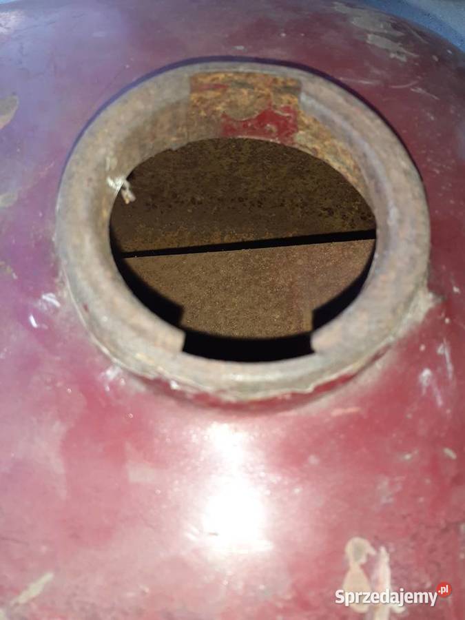 Zbiornik WSK Elementy nadwozia podkarpackie Tajęcina