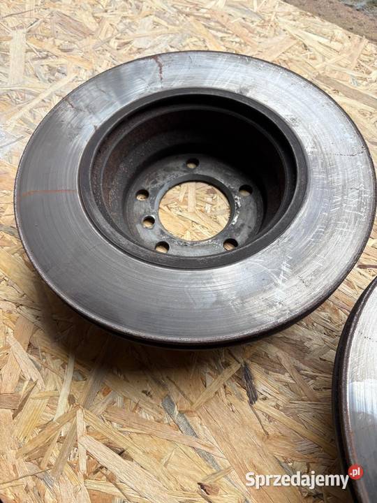 Tarcze hamulcowe BMW e90 e91 e92 osobowe