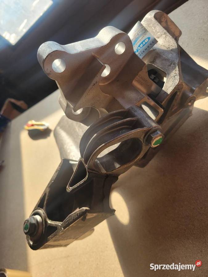 PODUSZKA SILNIKA FORD FOCUS JX617M121PB Radom sprzedam