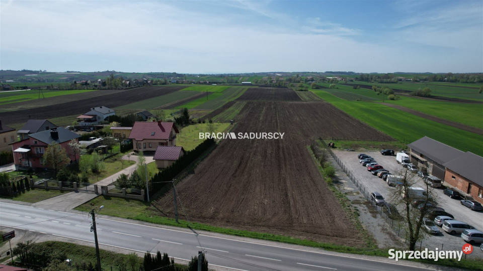 sprzedaży działki Niegardów 36800m2