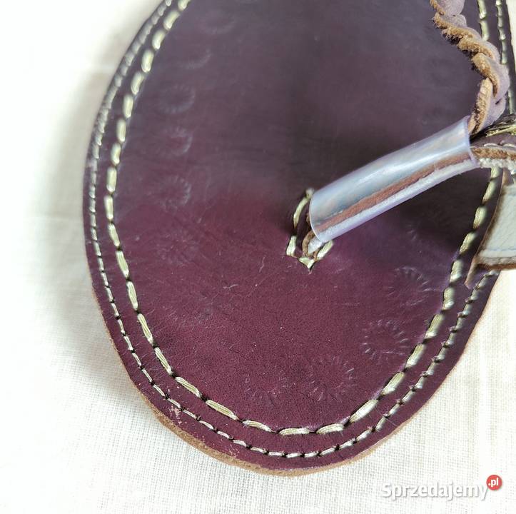 Skórzane japonki kohalpuri 40 fioletowe Sandały i klapki Szczecin