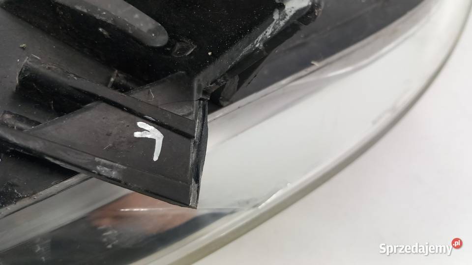 PEUGEOT 407 LIFT LAMPA PRZÓD LEWA SOCZEWKA Zbierkowo