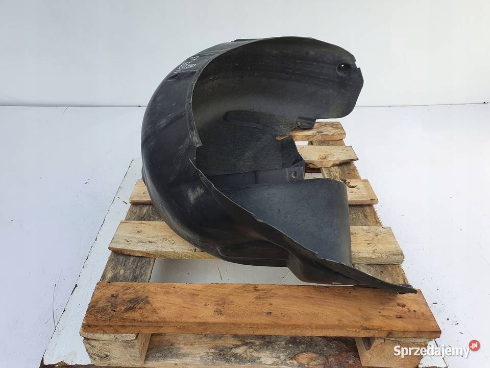 Golf IV PRAWE TYLNE NADKOLE Prawy tył pasażera osobowe