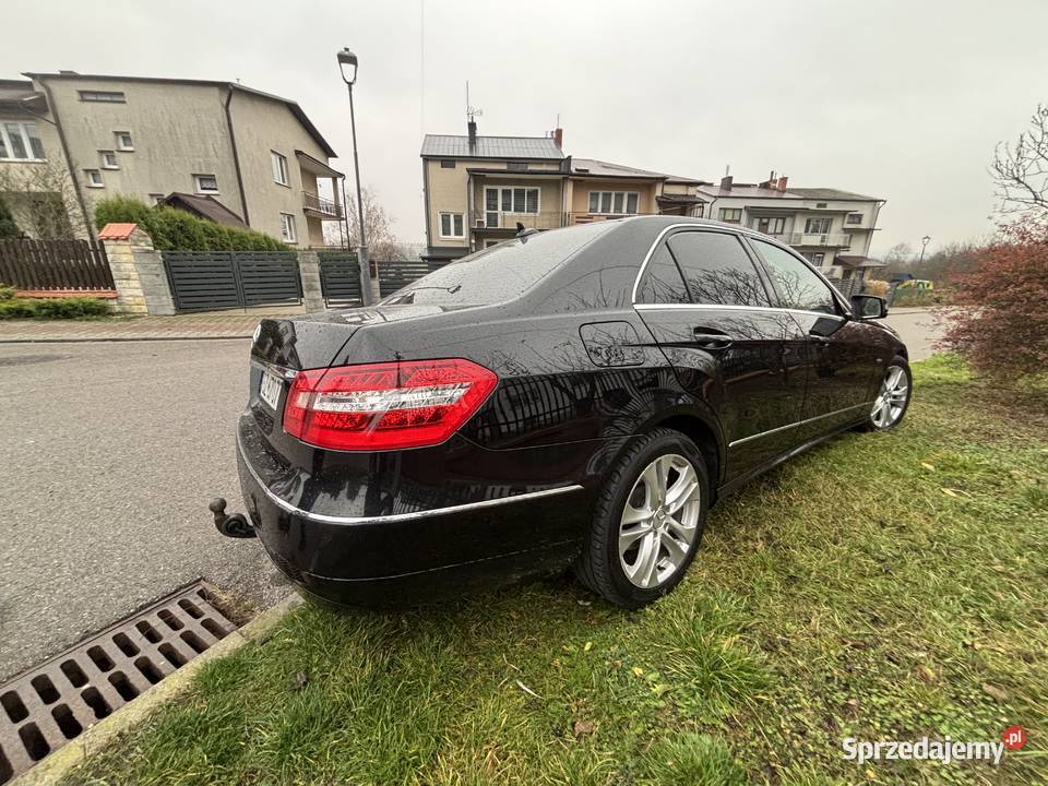 Mercedes w 212 2011r 22 Staszów sprzedam