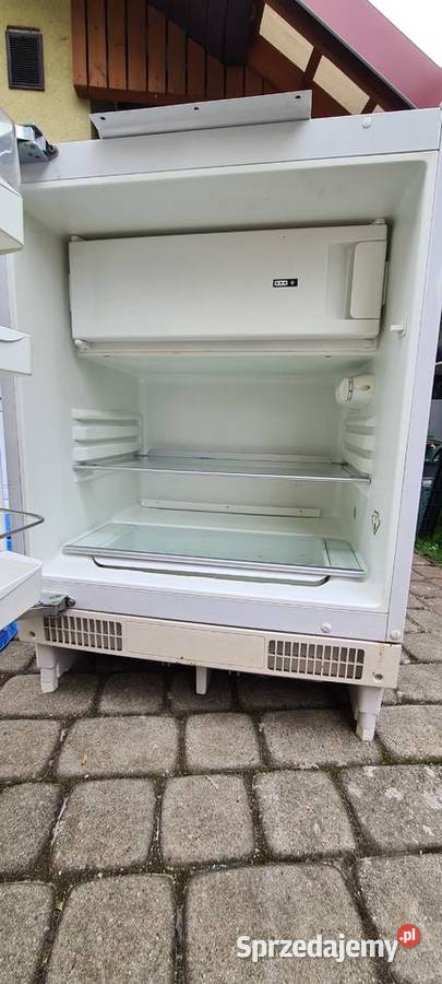Lodówka do zabudowy podblatowa używana sprzedam