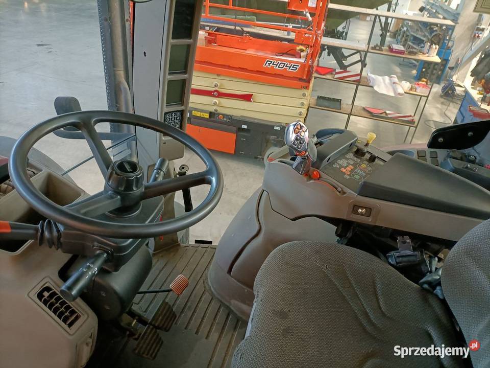 Case IH Puma 215 Żłobnica