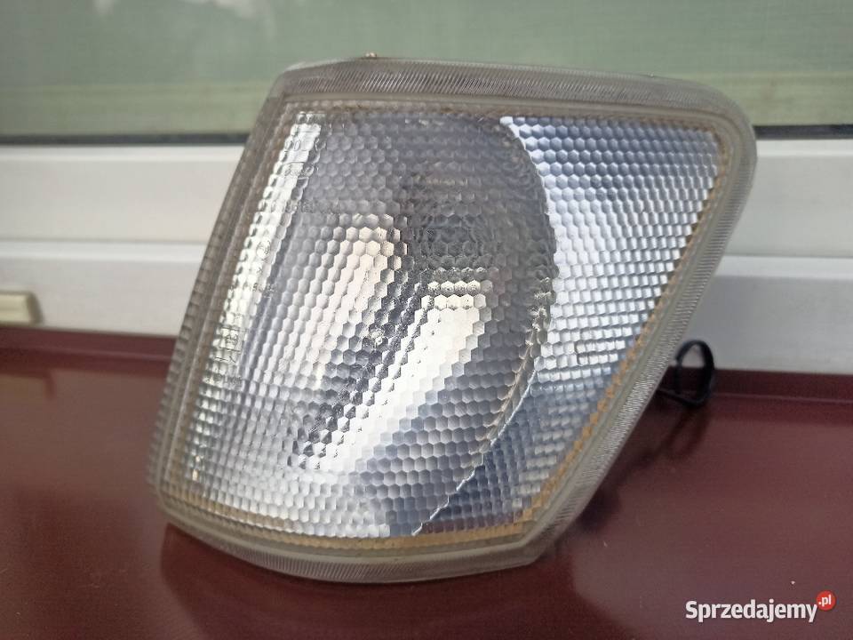 Ford Fiesta MK3 kierunkowskaz kierunek migacz osobowe Kierunkowskazy Kierunkowskazy łódzkie