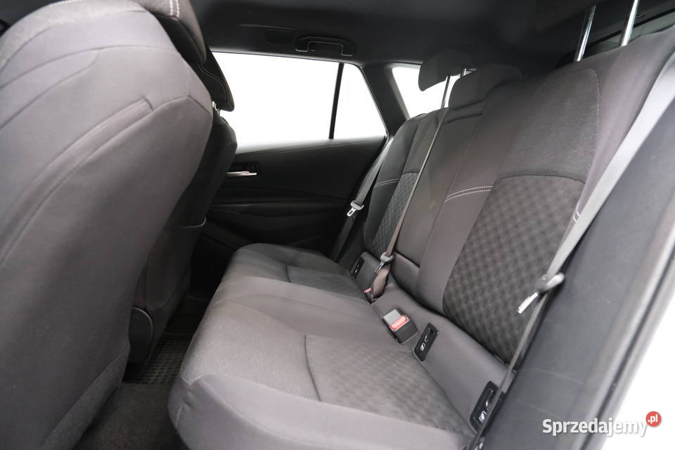 TOYOTA COROLLA 2024 1798 ccm 98 sprzedam