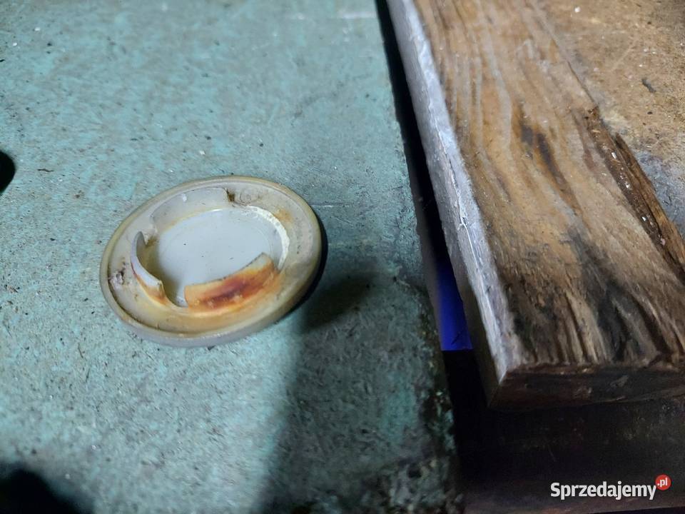 Kawasaki GPZ 600 kapsel kapsle dekielki GPZ600 Jelenia Góra